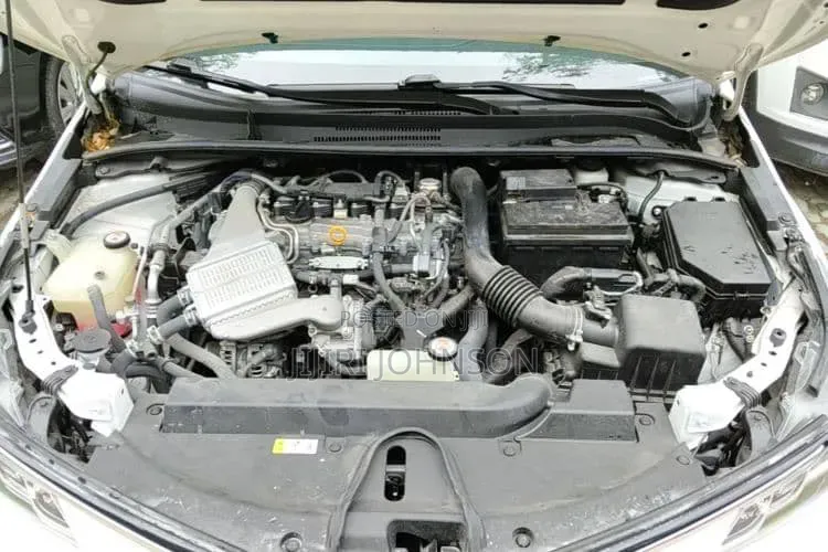 Toyota Corolla 2023 White
