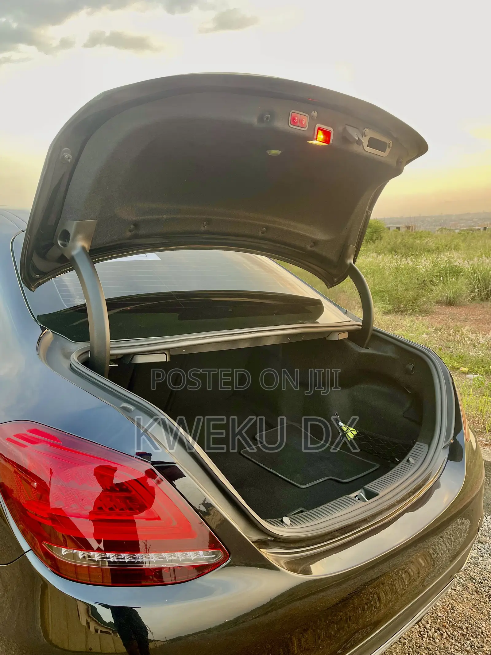 Mercedes-Benz C300 Base C300 AWD 4MATIC Sedan 2019 Black