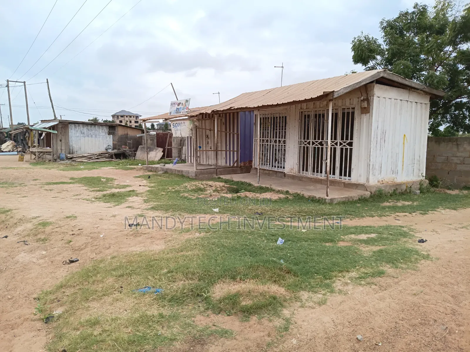 Top-Class Commercial Land - Santor