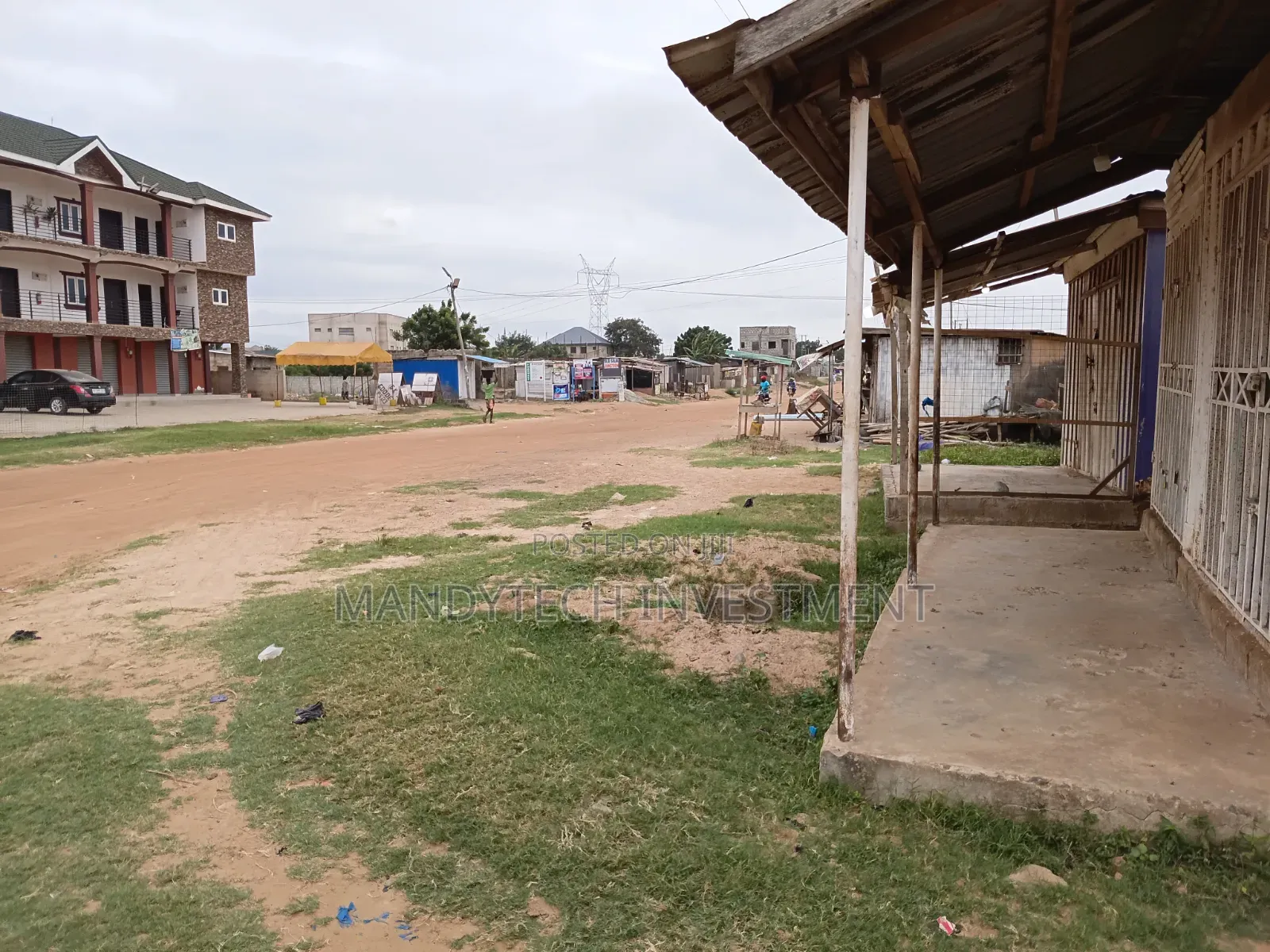 Top-Class Commercial Land - Santor