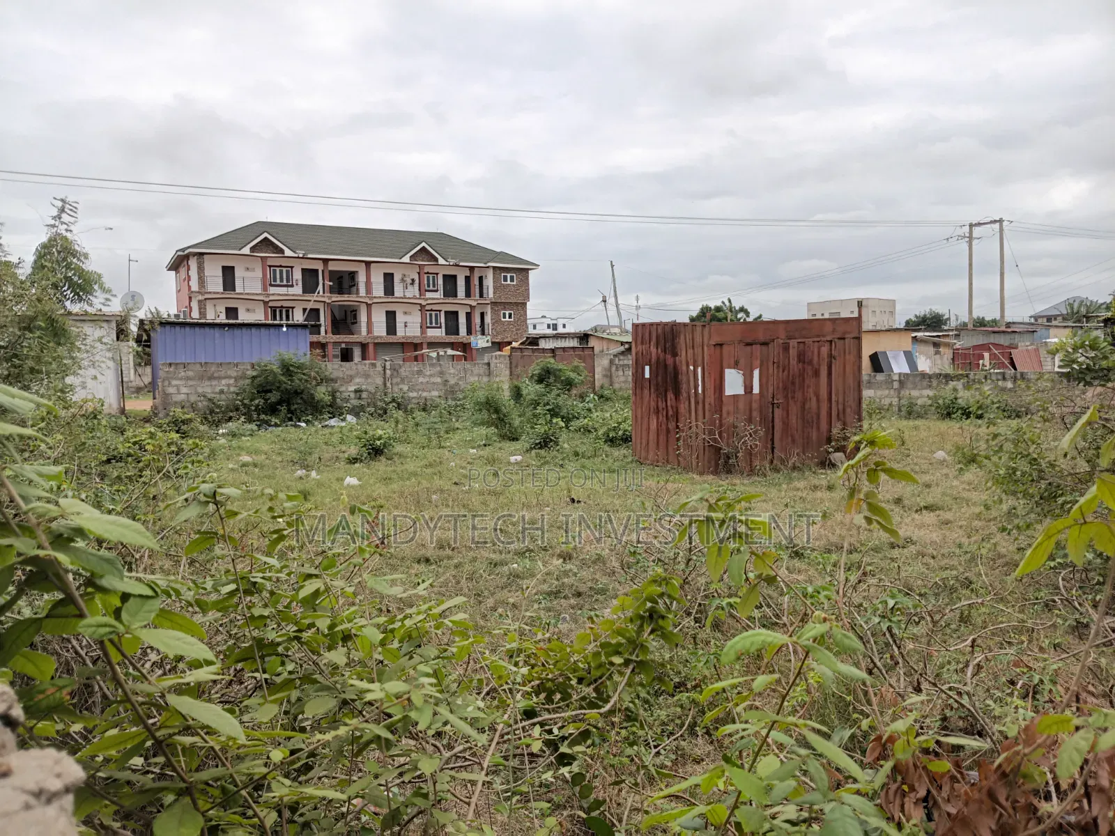 Top-Class Commercial Land - Santor