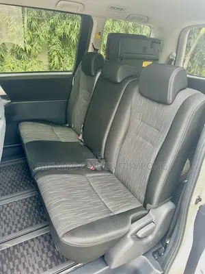 Toyota Voxy 2012 White