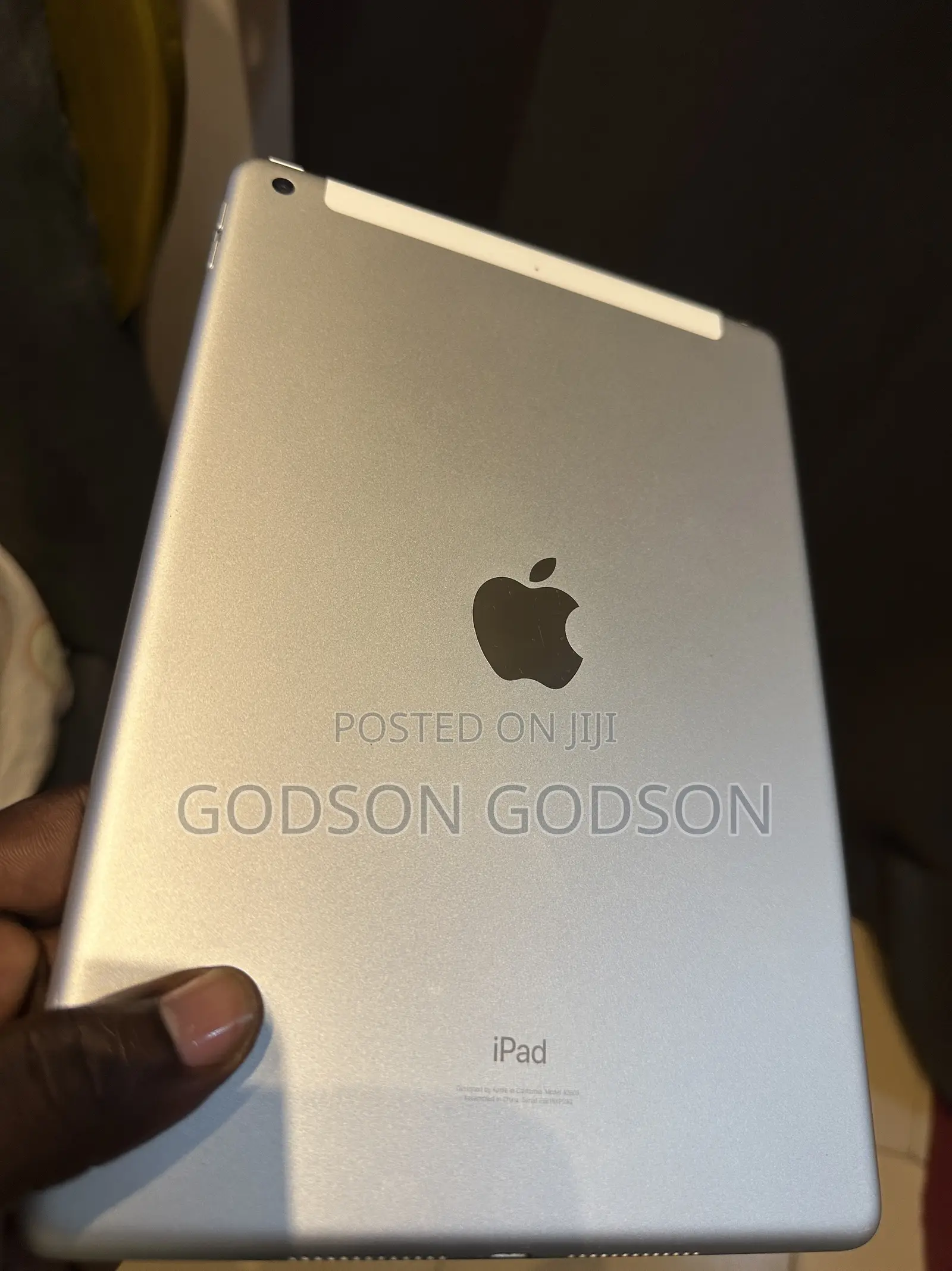 Apple iPad 10.2 (2020) 64 GB Gray