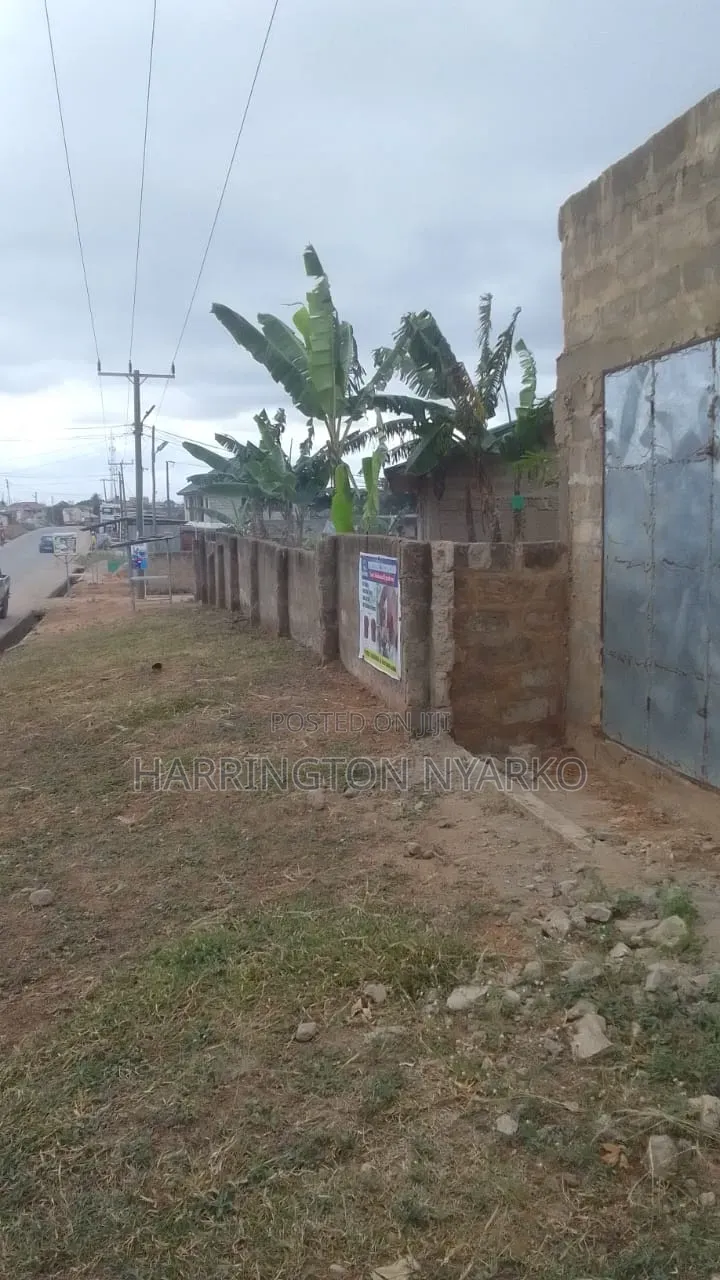 2 Stores by a Busy Road at Kasoa Opeikuma for Rent