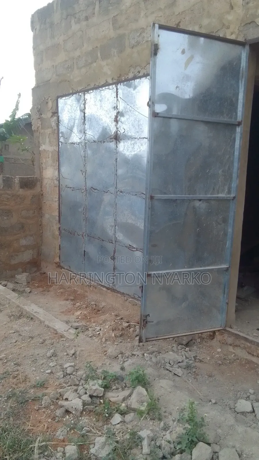 2 Stores by a Busy Road at Kasoa Opeikuma for Rent