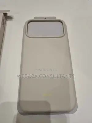 Apple Beats iPhone 17 Pro Max Case