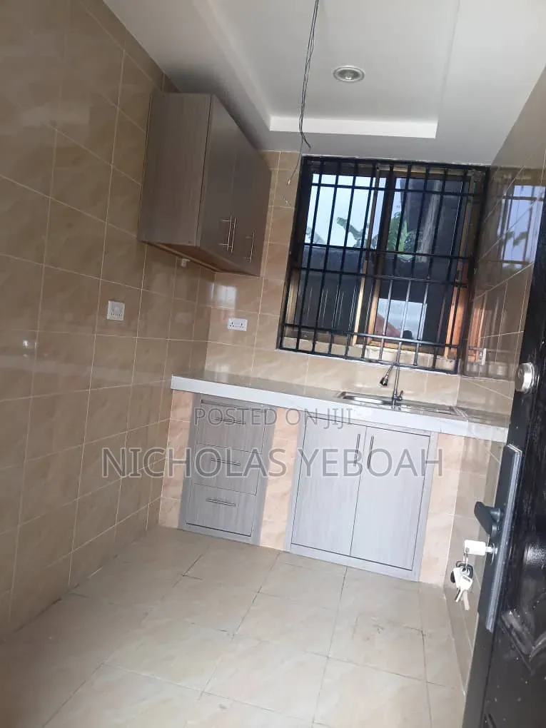 Mini Flat in Din-Pa Real Estate, Kumasi Metropolitan for rent