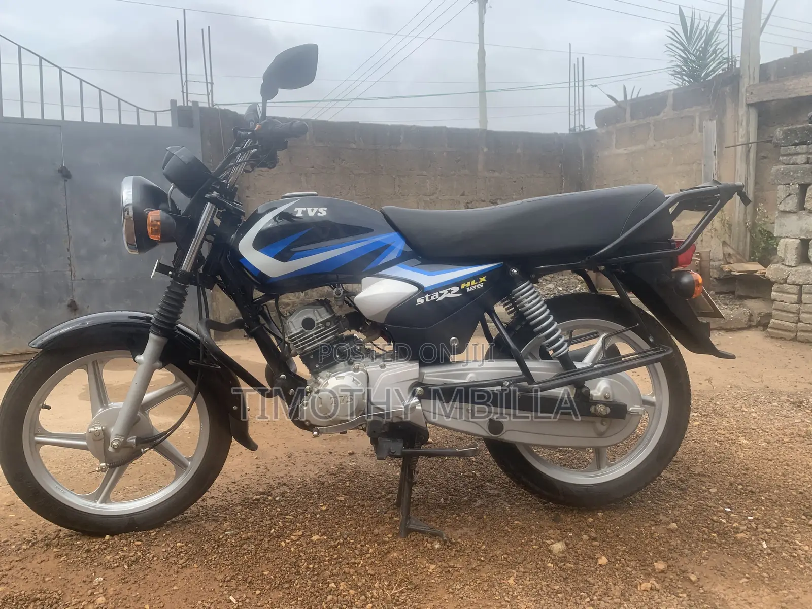TVS HLX 125 2025 Black