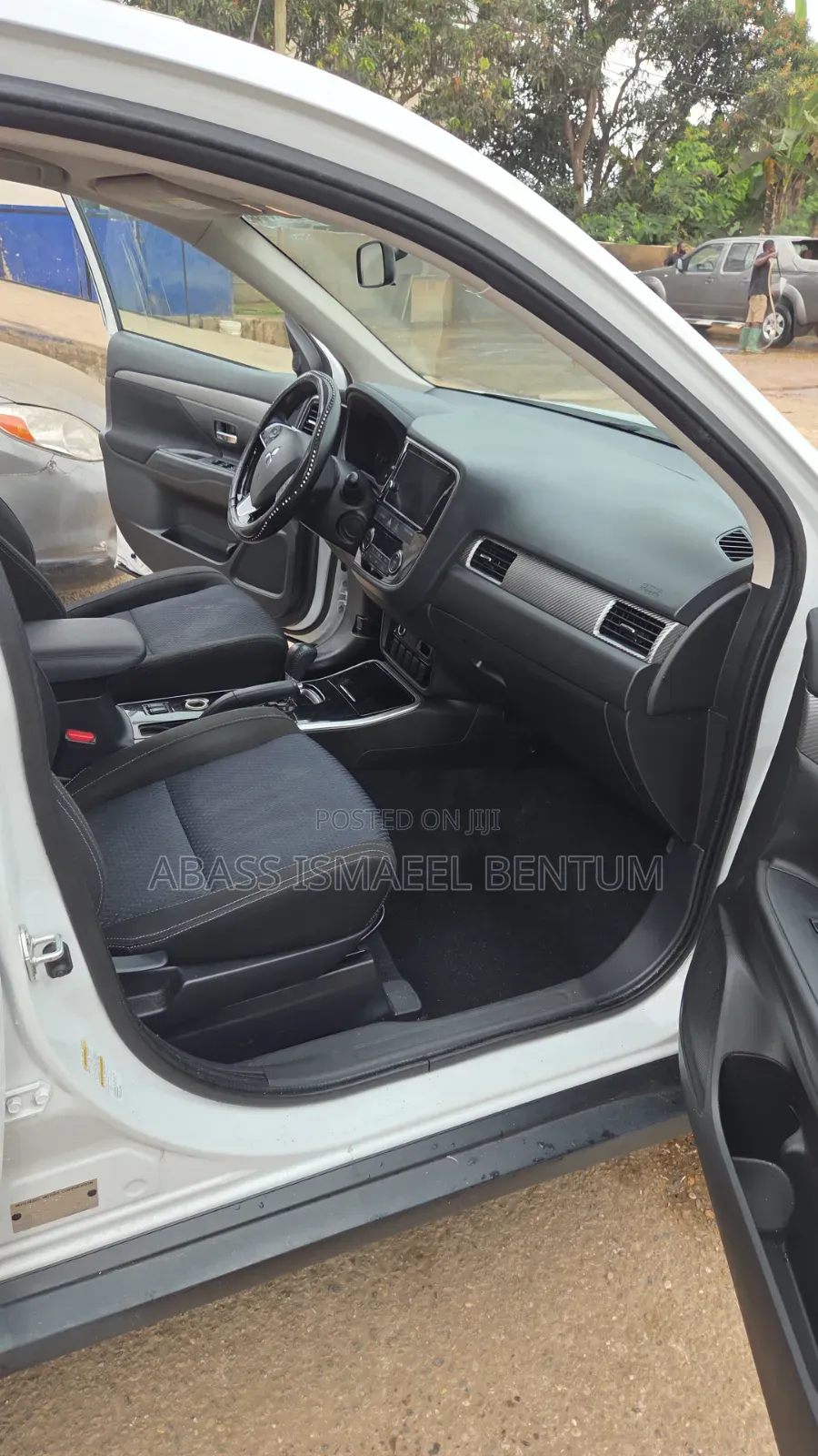 Mitsubishi Outlander SE FWD 2017 White