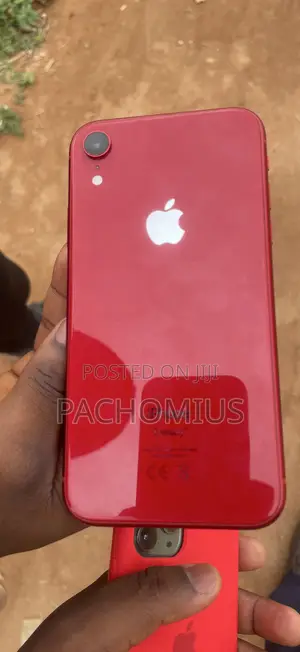 Apple iPhone XR 128 GB Red
