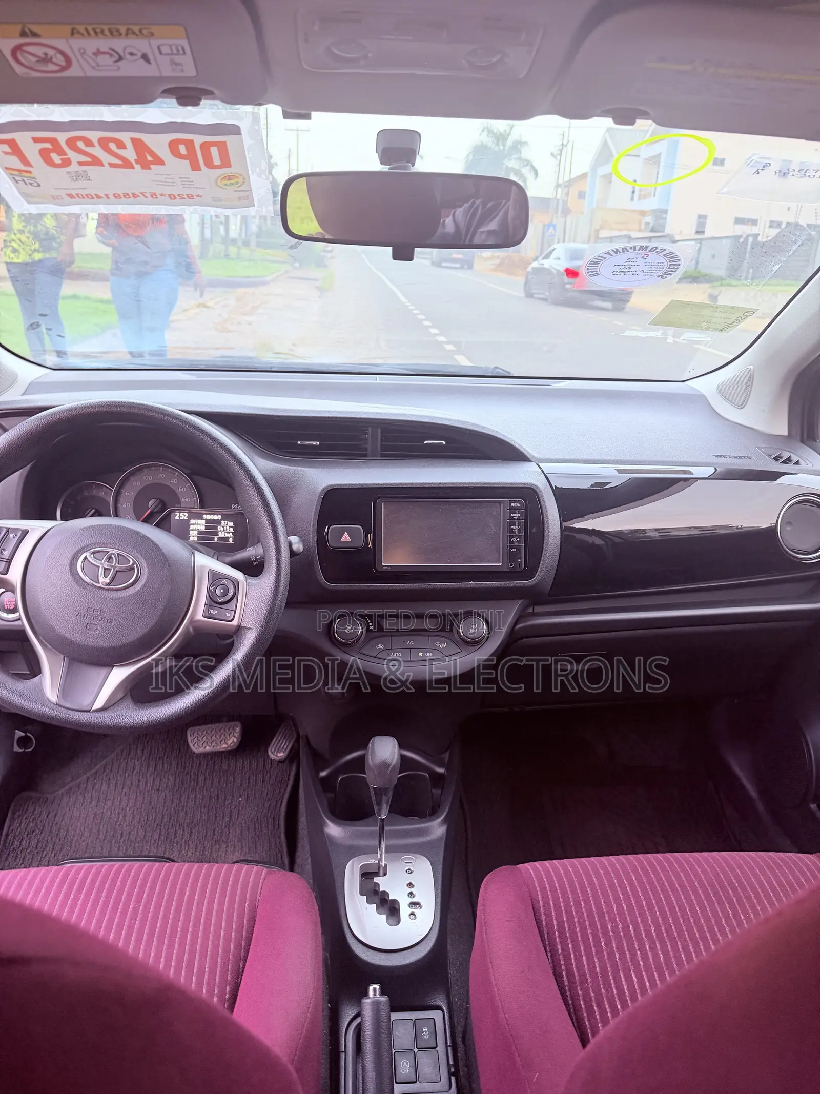Toyota Vitz 2015 Black