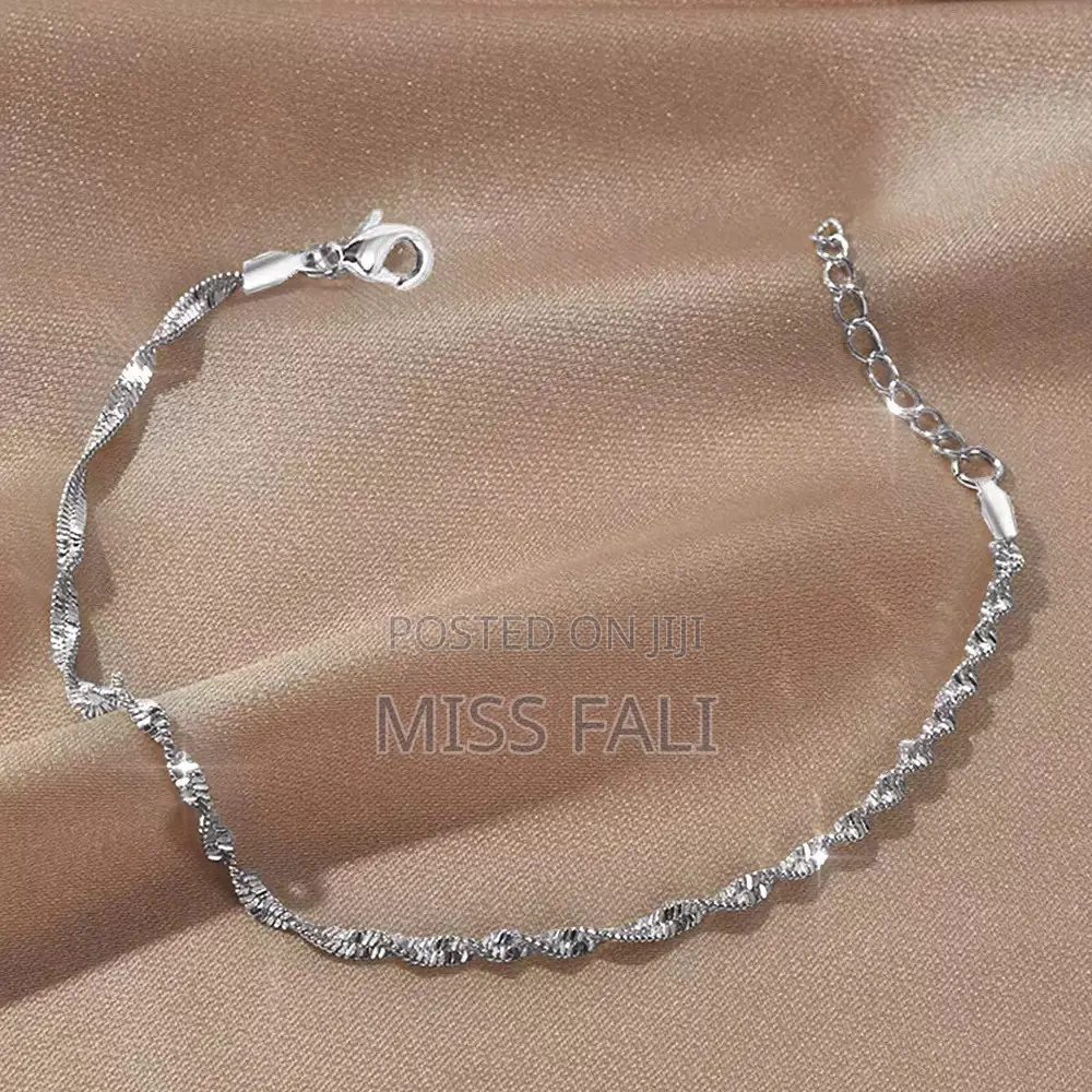 Twistwave Bracelet
