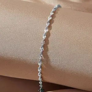Twistwave Bracelet