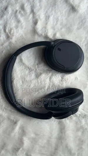 Sony WH-CH720n Noise Cancelling Headphones - Black