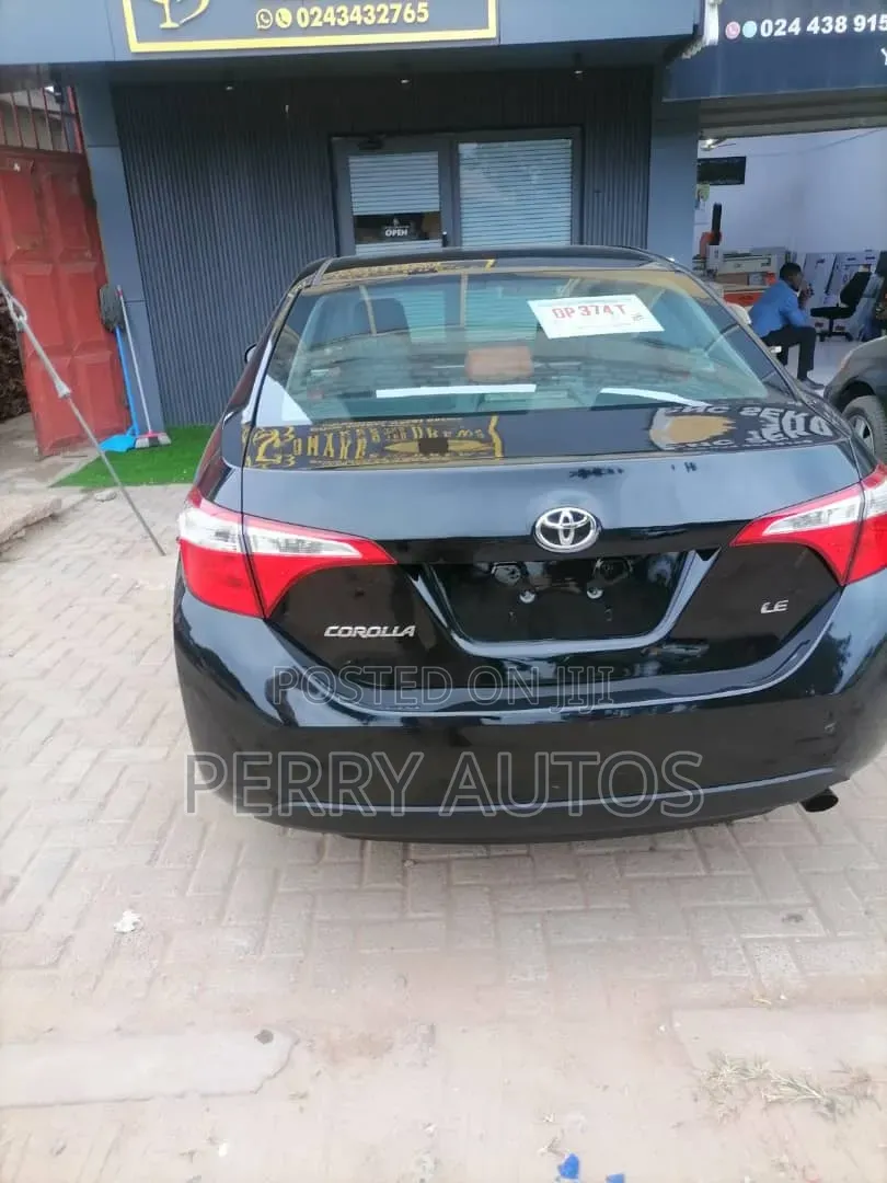 Toyota Corolla LE 4dr Sedan (1.8L 4cyl CVT) 2016 Black