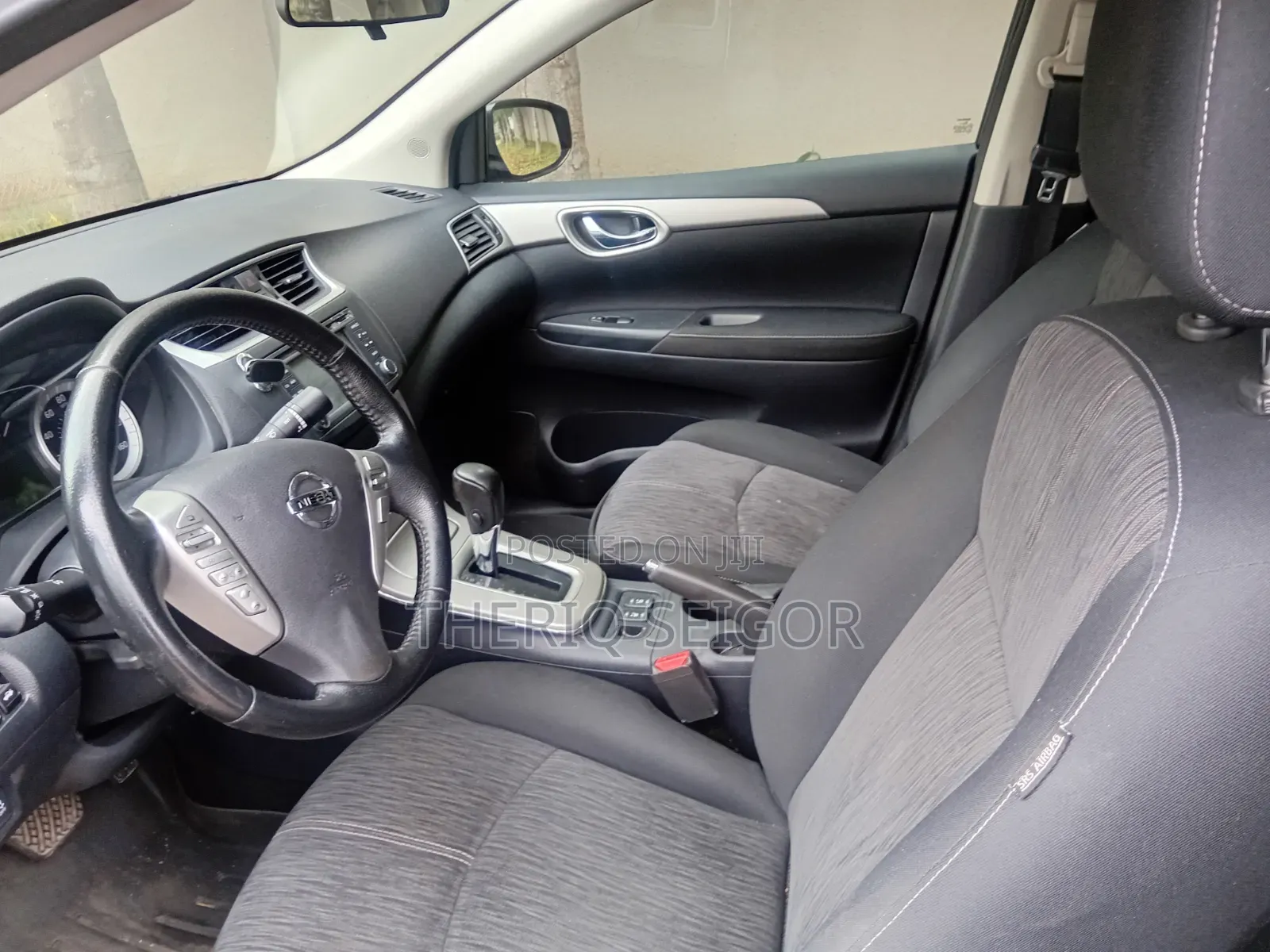 Nissan Sentra SV 4dr Sedan (1.8L 4cyl CVT) 2015 Black