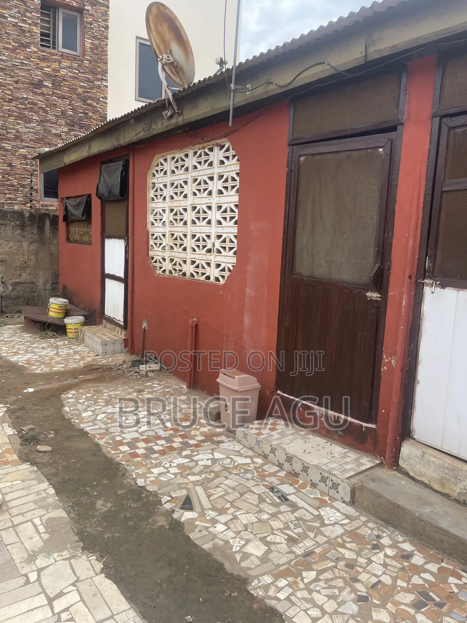 1bdrm Block of Flats in School Junction for rent