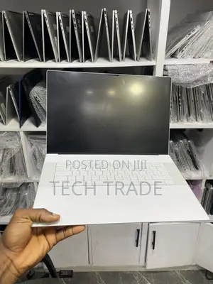Laptop Dell XPS 16 9640 16GB Intel Core 7 SSD 512GB