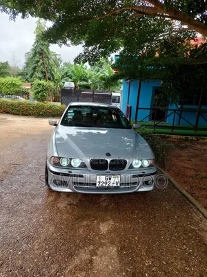 BMW 520i 2005 Silver