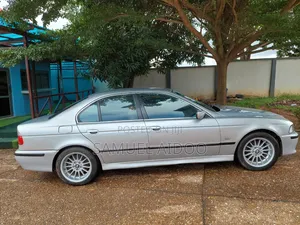 BMW 520i 2005 Silver