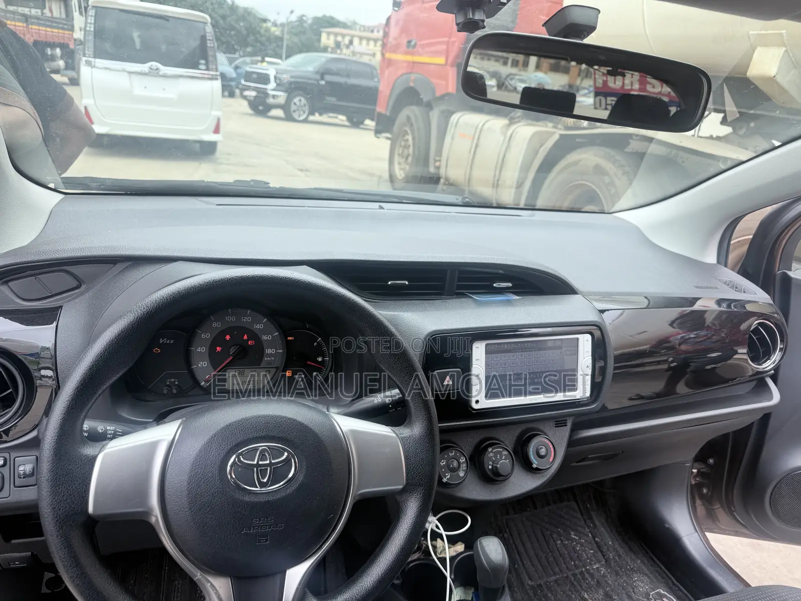 Toyota Vitz 1.3 FWD 5dr 2015 Brown