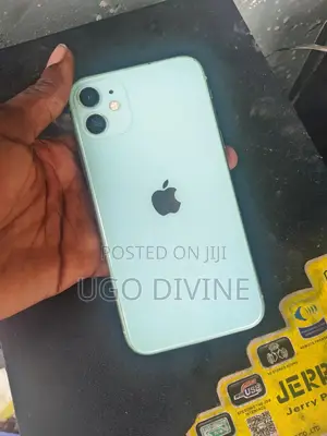 Apple iPhone 11 64 GB Green