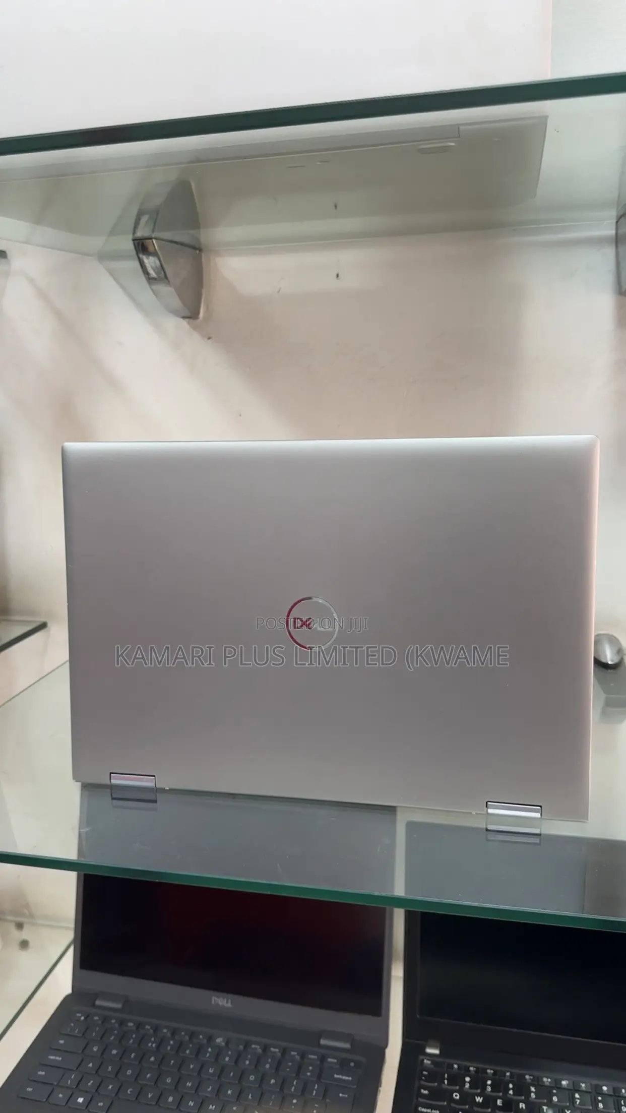 Laptop Dell Inspiron 14 5400 2-in-1 8GB Intel Core i5 SSD 256GB