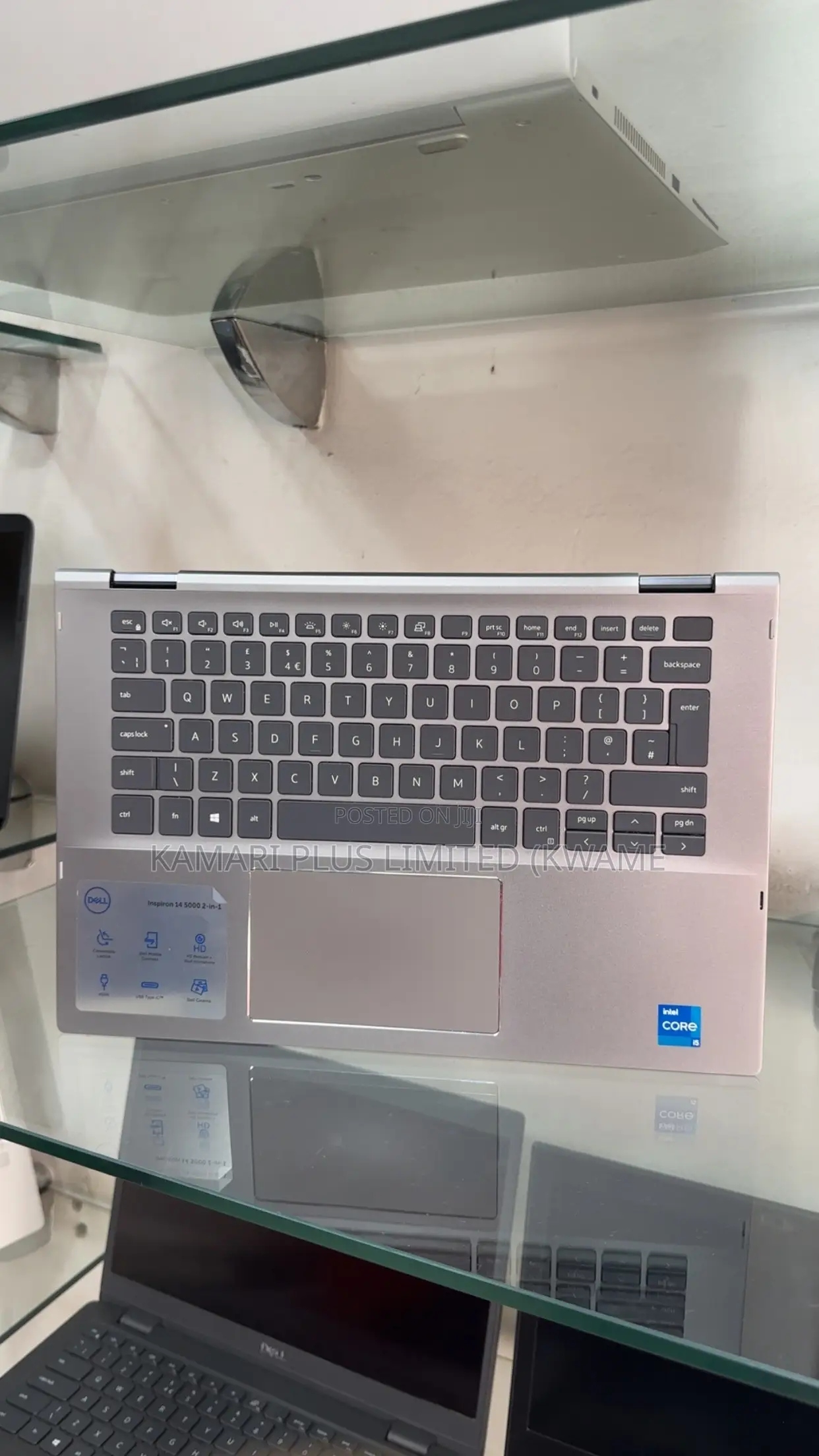 Laptop Dell Inspiron 14 5400 2-in-1 8GB Intel Core i5 SSD 256GB