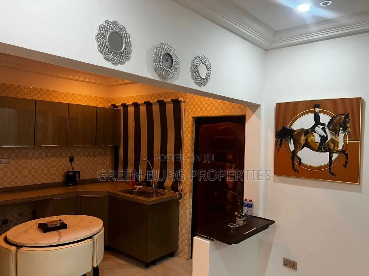 Furnished 2bdrm House in Green, East Legon for rent