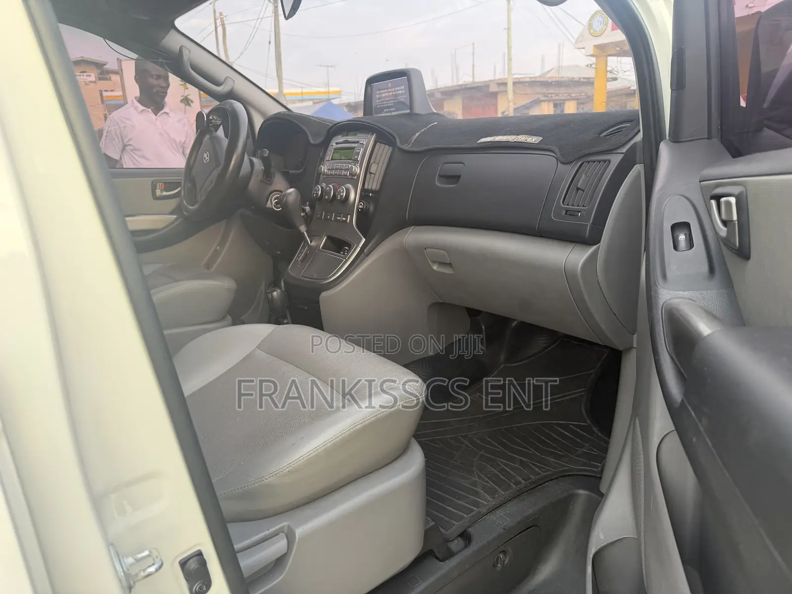 Hyundai Starex 2014 White