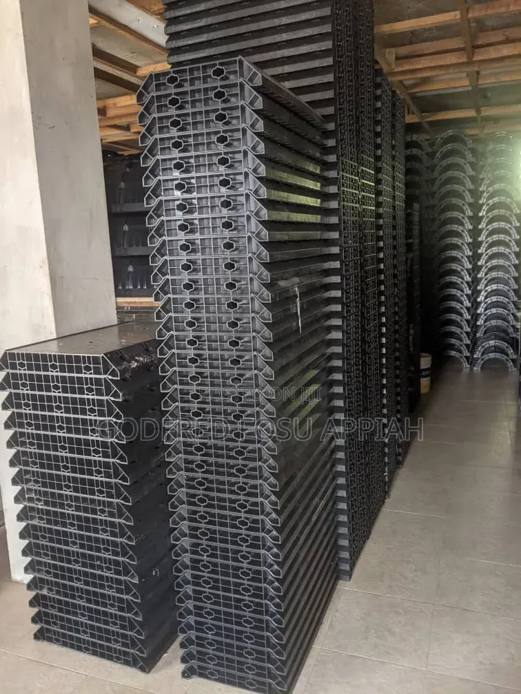 Plastic Rubber Columns