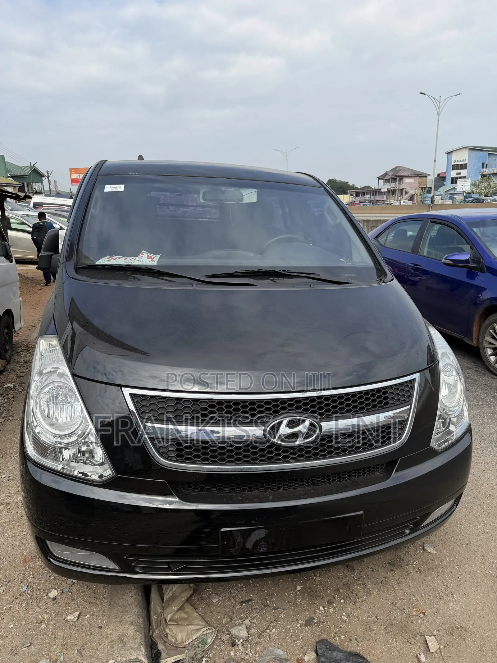 Hyundai Starex 2015 Black
