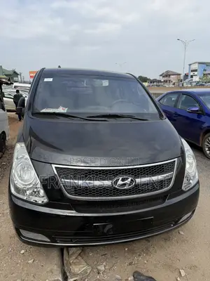 Hyundai Starex 2015 Black