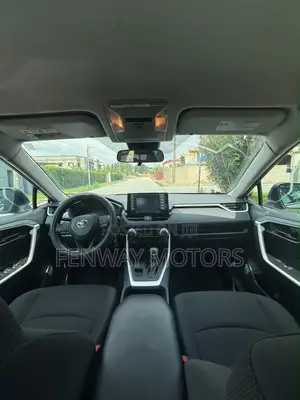 Toyota RAV4 LE 2021 Gray