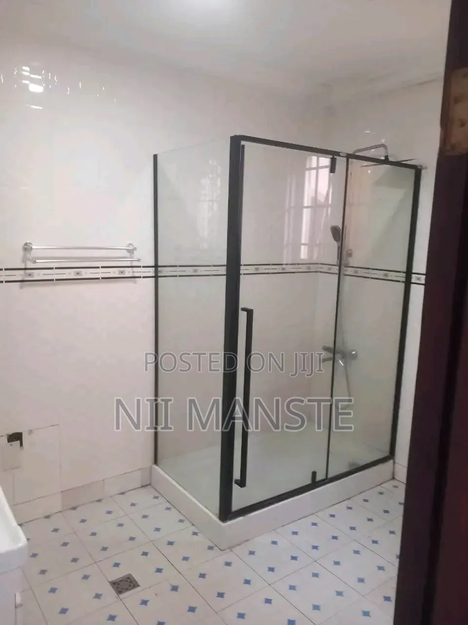 3bdrm Apartment in David, Ghana Link Area for rent