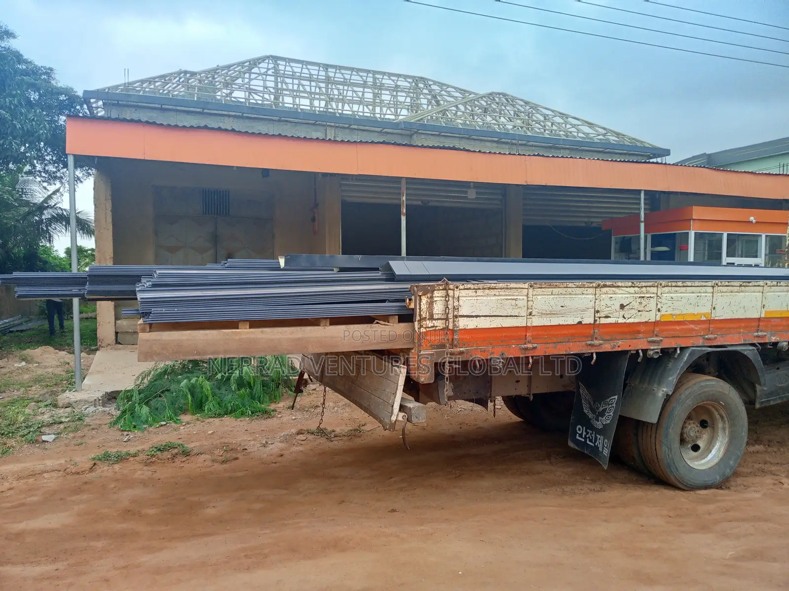 Sales , Supply and Supply Aluzinc and Aluminium Roofing S