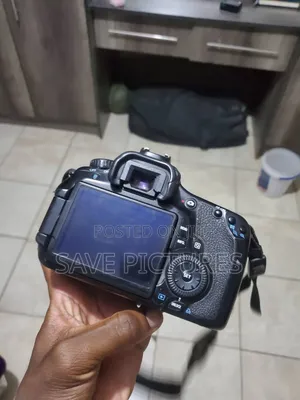 Canon Body No Lens 60D Mark I