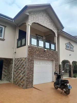 Furnished 7bdrm Duplex in School Junction for rent