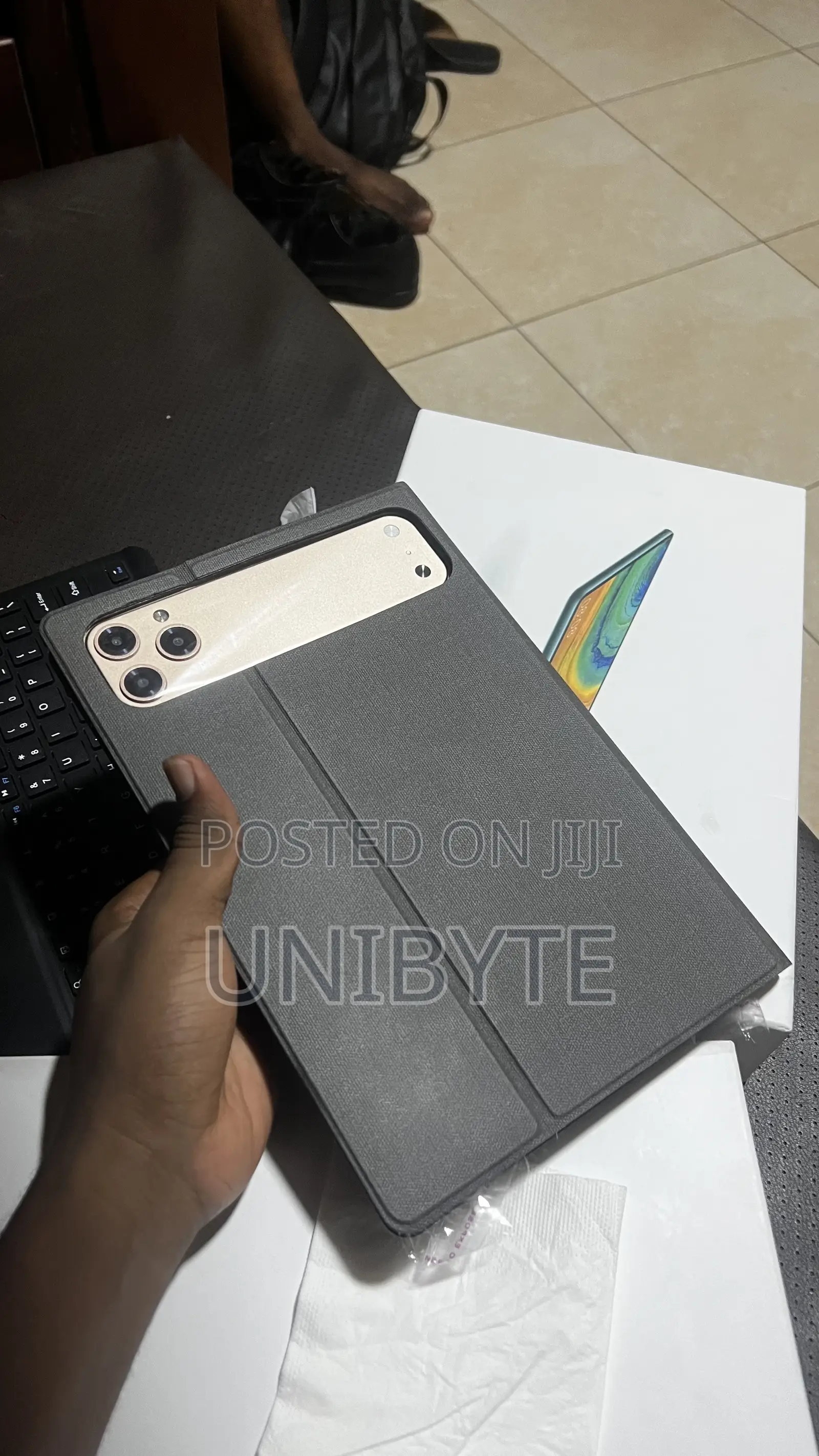Mobile Phone 1 TB