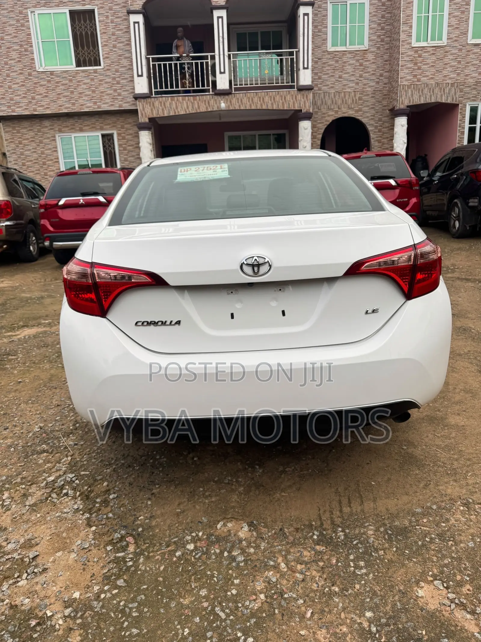 Toyota Corolla LE Eco (1.8L 4cyl 2A) 2019 White