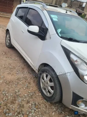 Chevrolet Spark 2010 White
