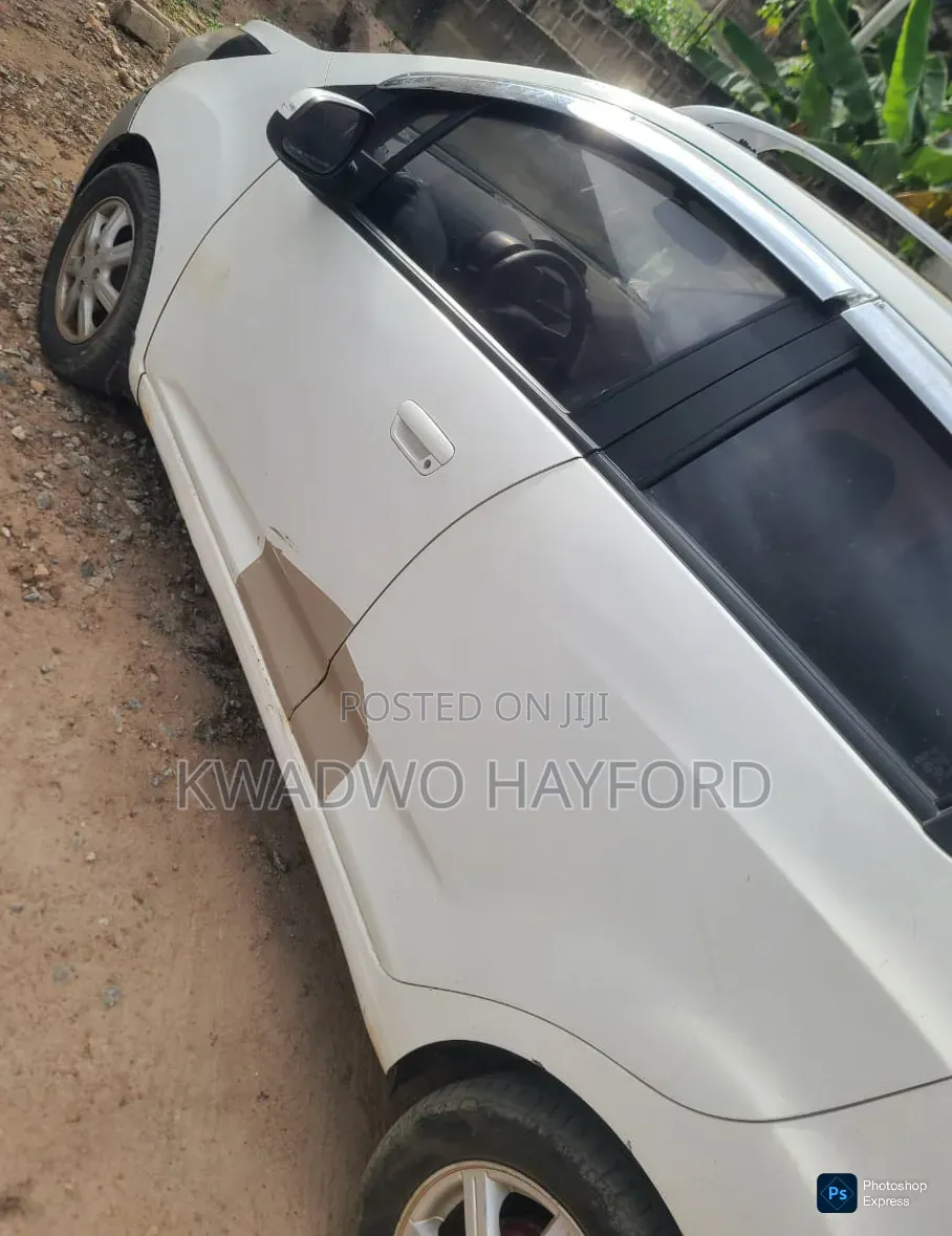 Chevrolet Spark 2010 White