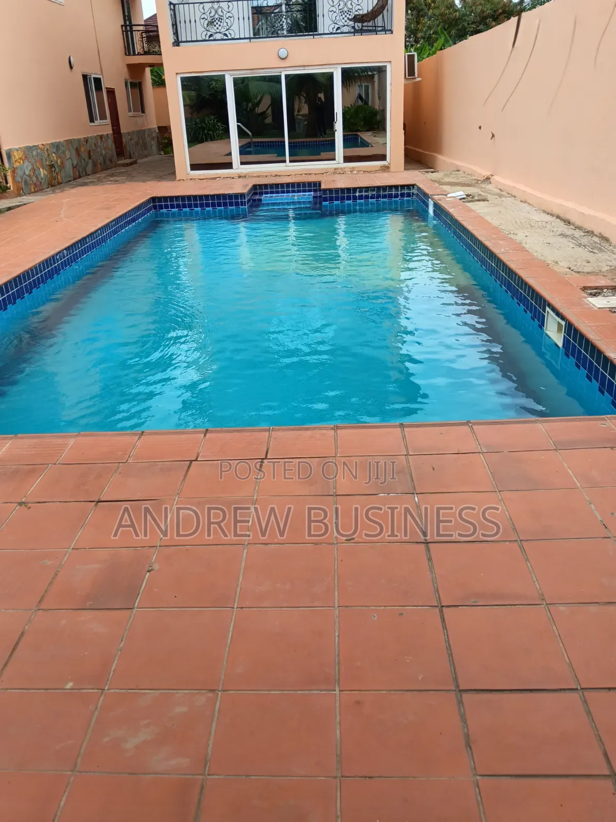 Before and After Cleaning a Pool