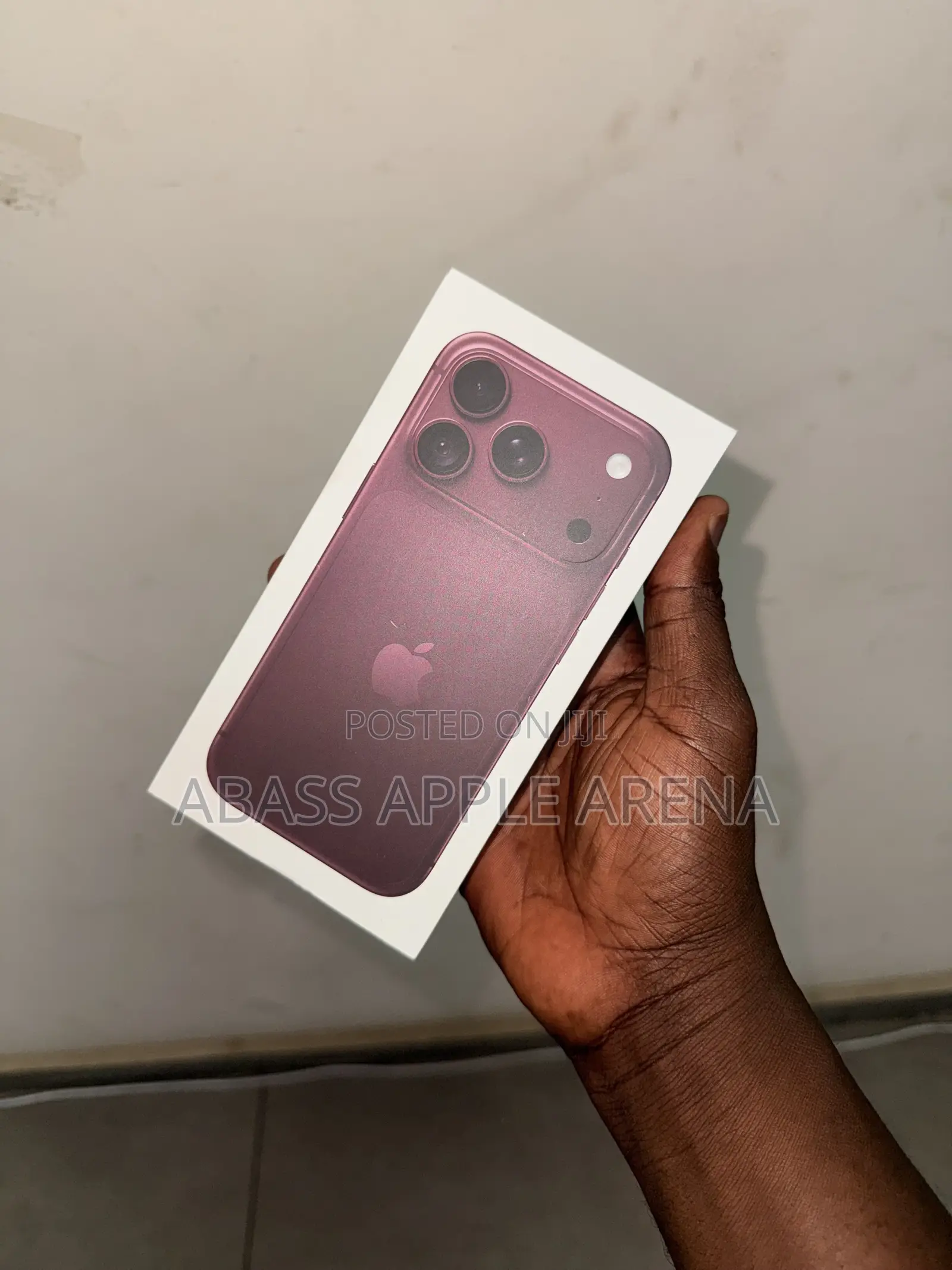 New Apple iPhone 18 Pro 256 GB Red