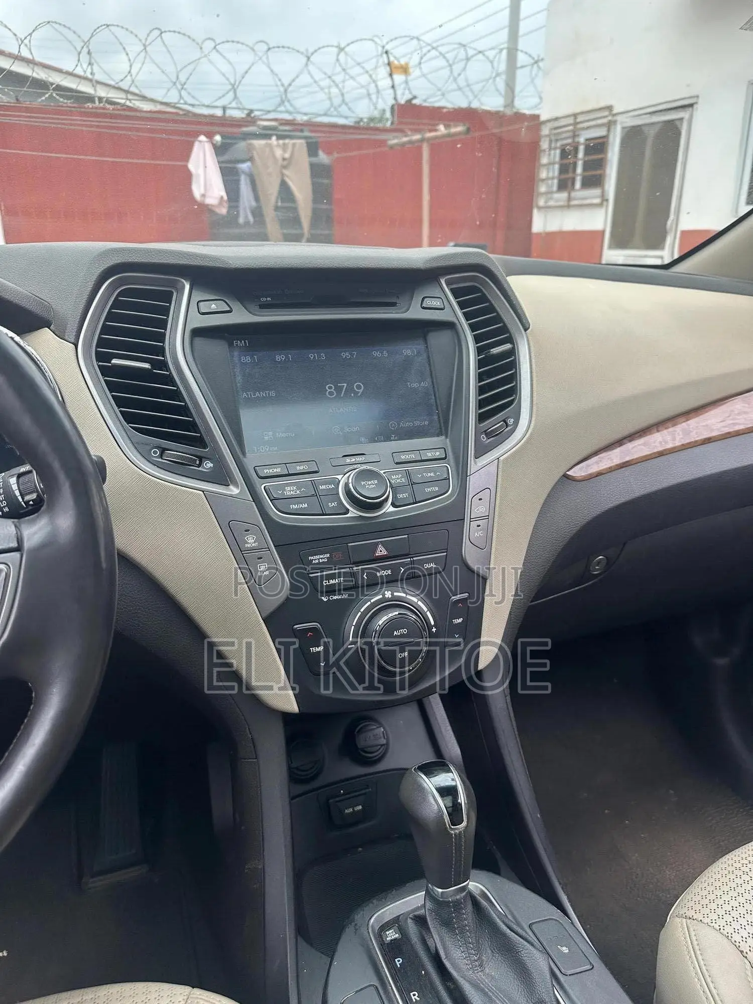 Hyundai Santa Fe Sport 2013 Black