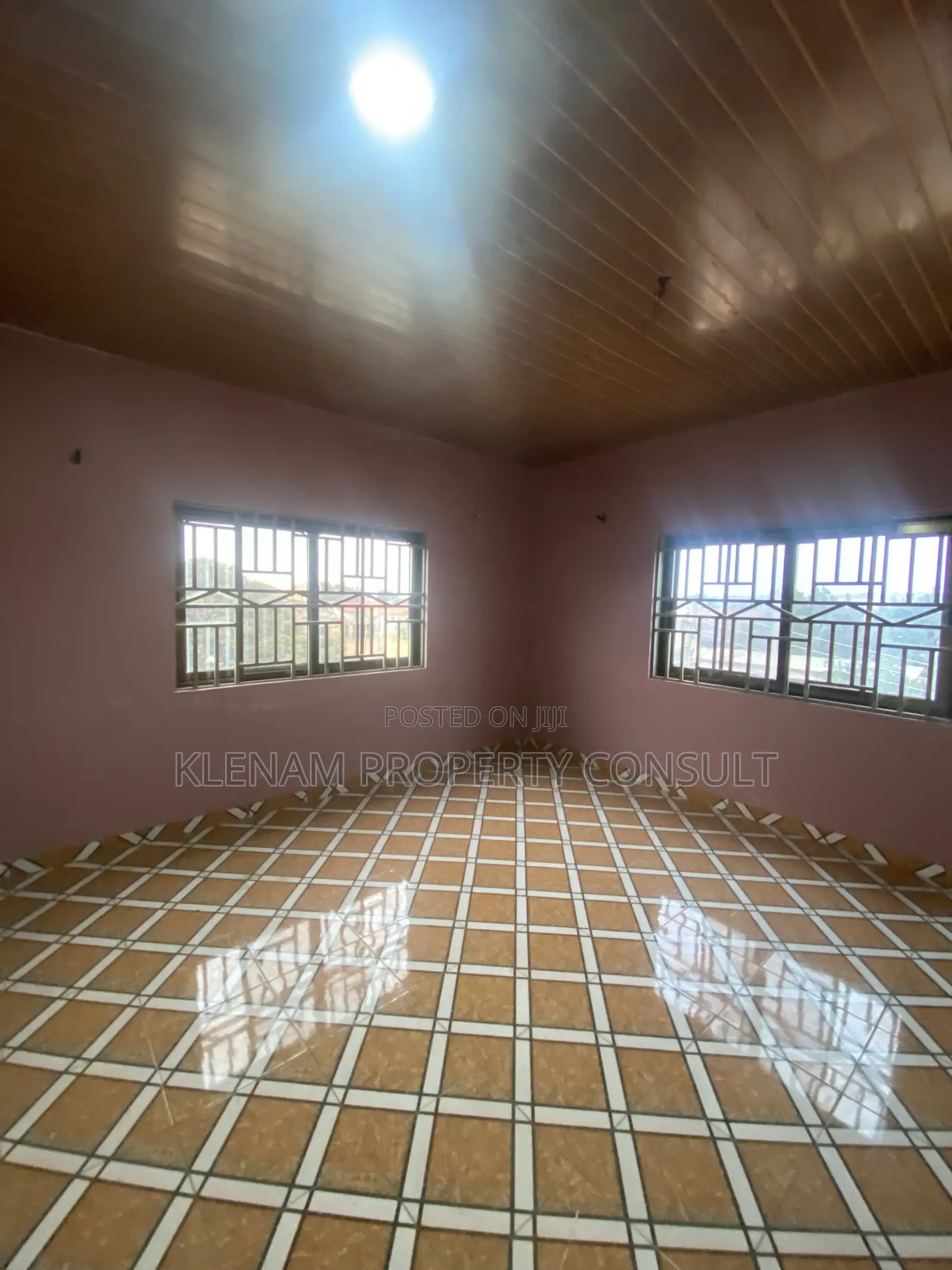 3bdrm Apartment in CP for rent