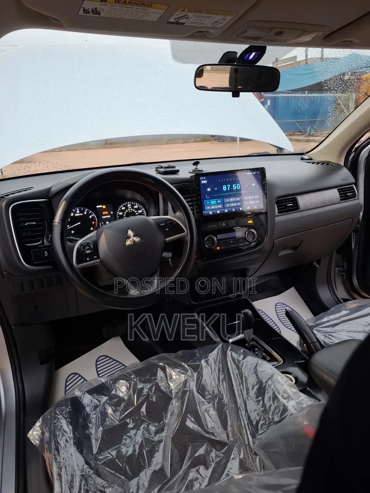 Mitsubishi Outlander SE FWD 2018 Silver