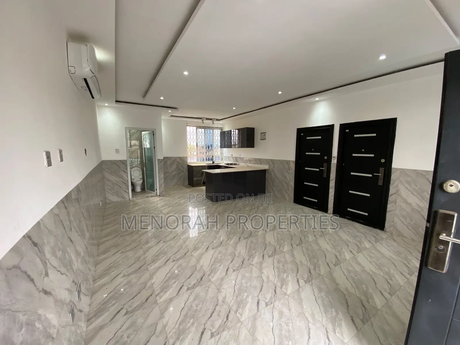 2bdrm Apartment in Ashaley Botwe, School Junction for rent
