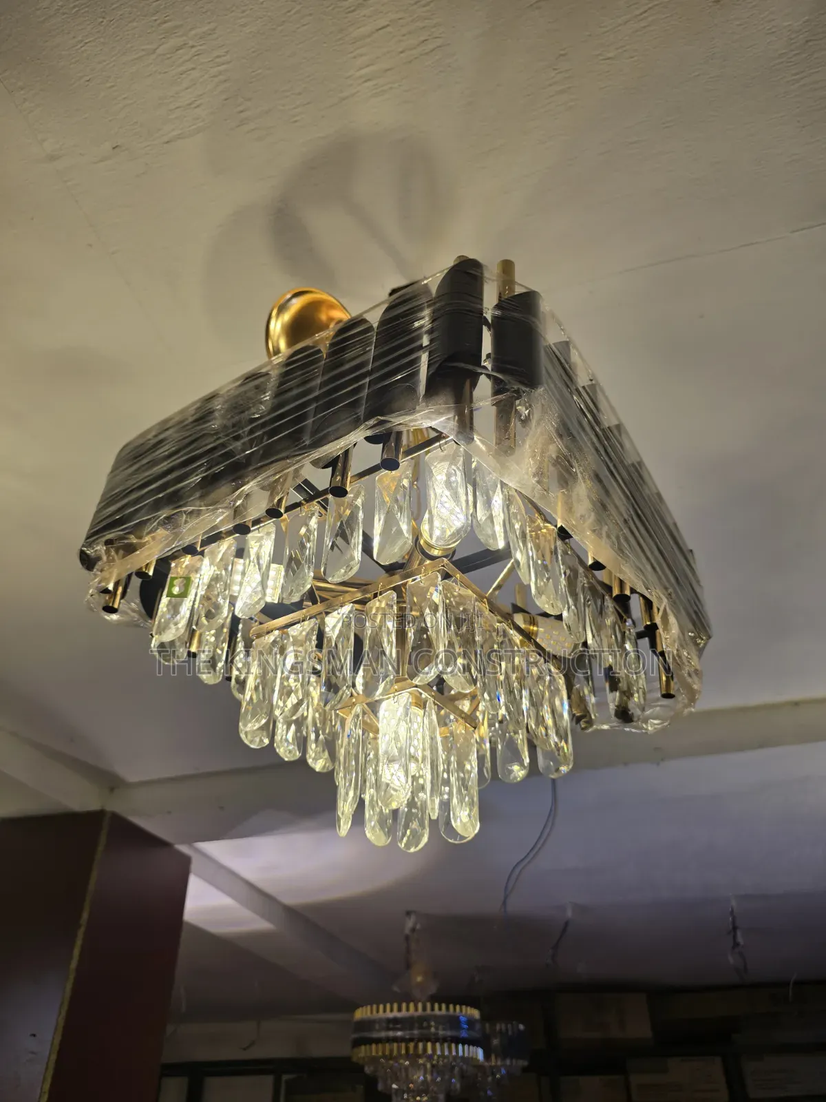 Black and Gold Square 400 Chandelier Lights