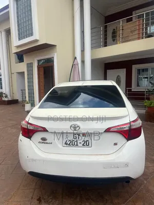 Toyota Corolla 2016 White